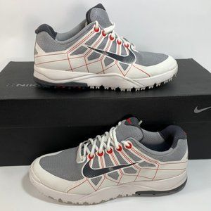 Nike Range Jr golf shoes, Sz 1Y
